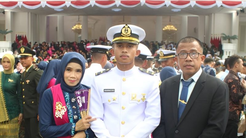 Putra Barru Muhammad Bayu Fadillah Resmi Dilantik Menjadi Perwira Remaja TNI Angkatan Laut