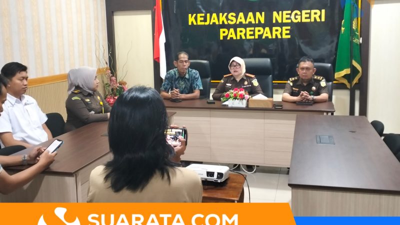 Kejari Parepare Geledah Disdik dan BKD Terkait Dugaan Korupsi TIK 2020
