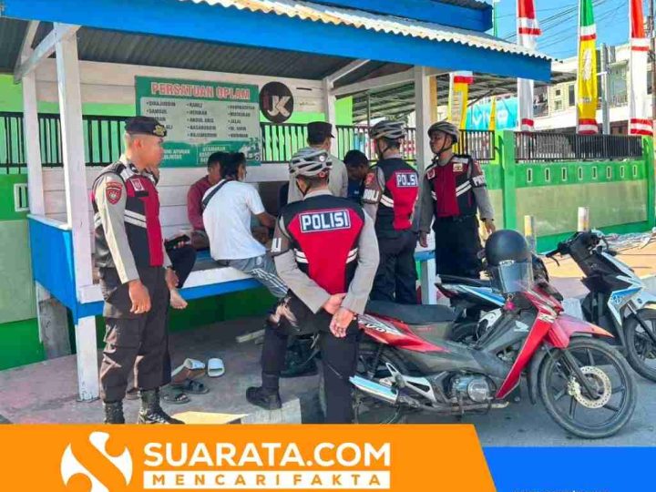 Patroli Bersepeda Polres Majene Sasar Sekolah dan Kerumunan Warga, Tekankan Tertib Lalu Lintas