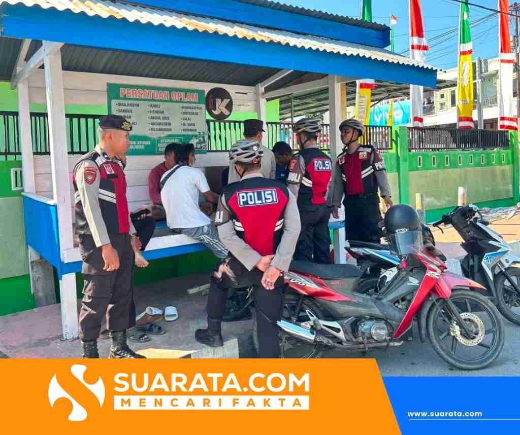 Patroli Bersepeda Polres Majene Sasar Sekolah dan Kerumunan Warga, Tekankan Tertib Lalu Lintas