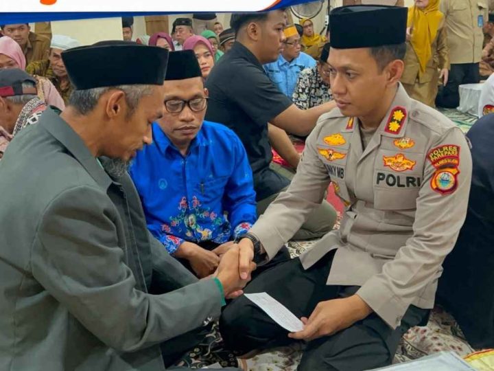 Kapolres Parepare Menghadiri Pelaksanaan Nikah Massal Gratis Dalam Rangka Memperingati HUT RI ke-81