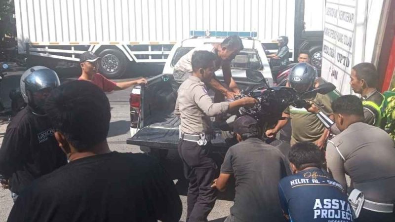 Motor Kehilangan Kendali, Balita 3 Tahun Dilarikan ke RSUD Majene