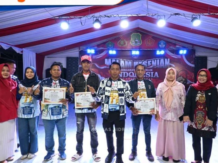 Bupati Sidrap Tutup Malam Kesenian di Kalosi, Soroti Infrastruktur Dua Pitue