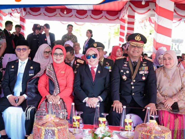 Hadiri Upacara HUT RI ke-81 di Lapangan Ahmad Kirang, Kapolda Sulbar: Jaga Stabilitas demi Kemakmuran Daerah