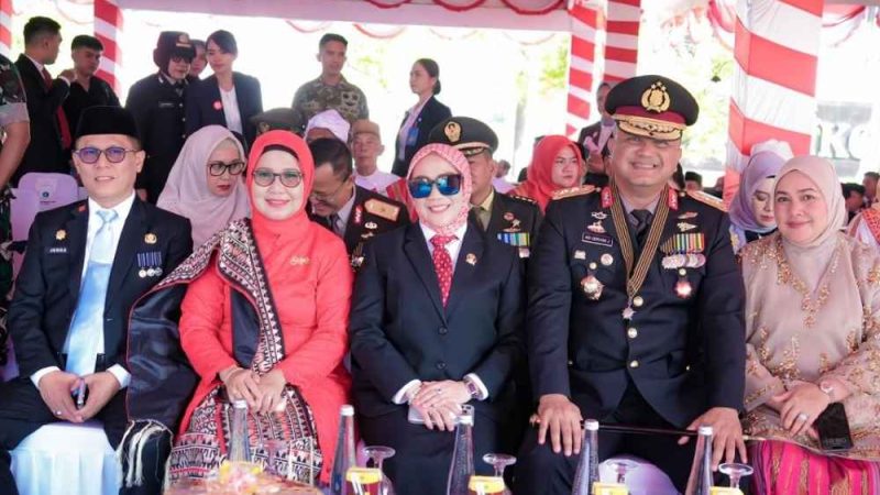 Hadiri Upacara HUT RI ke-81 di Lapangan Ahmad Kirang, Kapolda Sulbar: Jaga Stabilitas demi Kemakmuran Daerah