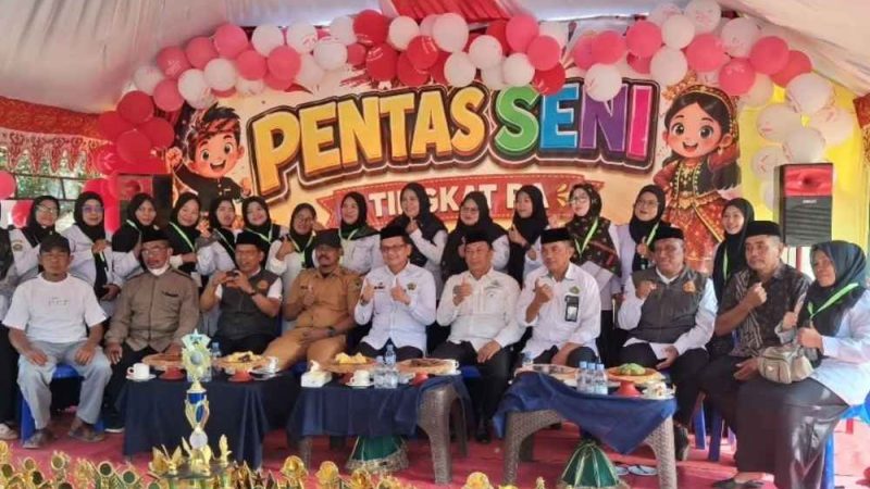 Kakan Kemenag Pinrang Apresiasi Pentas Seni RA, Anak-Anak Tampil Penuh Percaya Diri
