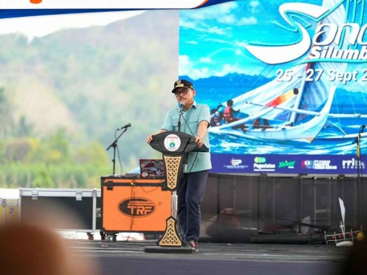 Gubernur Suhardi Duka Buka Sandeq Silumba 2026, Janji Dukungan APBD 2027