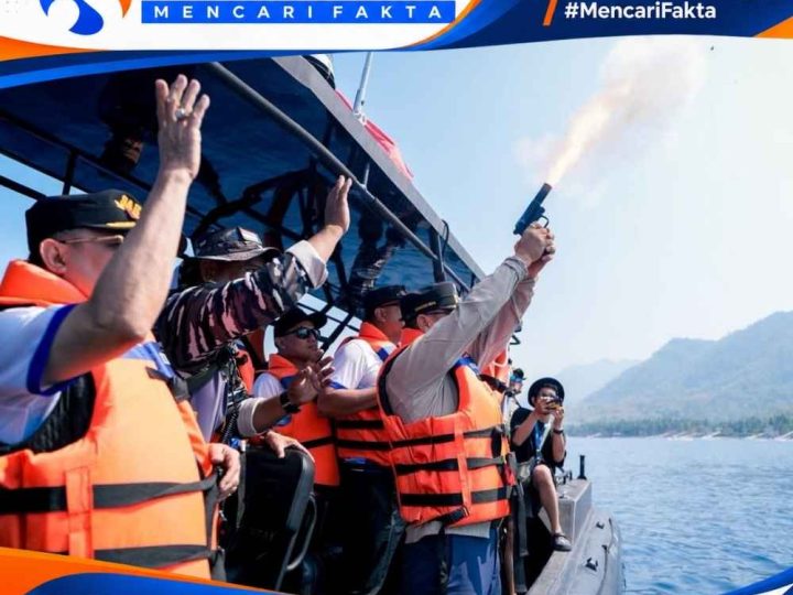 Lepas 80 Sandeq dengan Flare Gun, Gubernur SDK Terkesan Passandeq Mampu Melawan Angin di Sandeq Silumba 2026