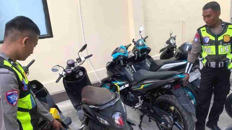 Tindak Lanjuti Keluhan Warga, Satlantas Polres Majene Tertibkan Knalpot Brong